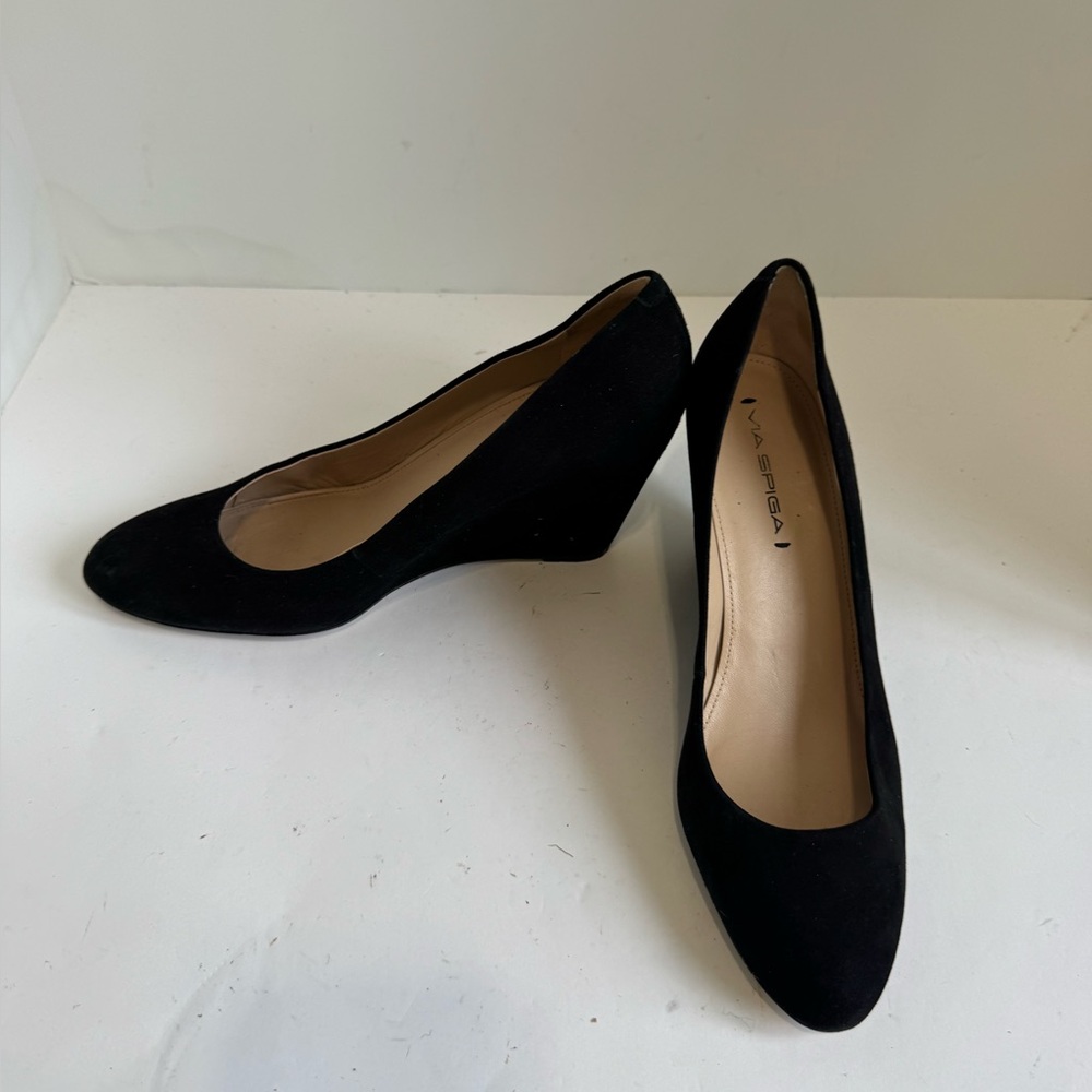 Via Spiga suede high heel wedge. Size 9